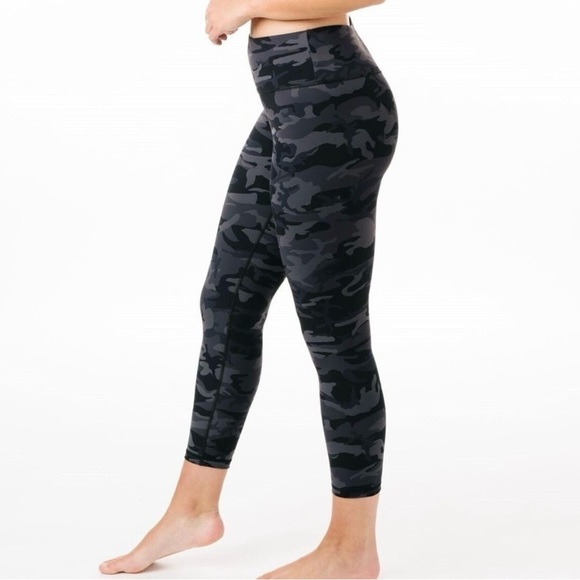 Zyia  Leggings - Picture 1 of 4
